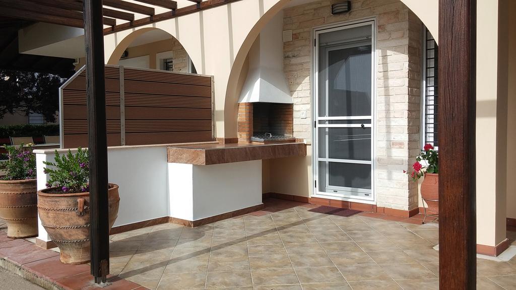 Villa Nefeli - Akti Salonikiou A Agios Nikolaos  Esterno foto